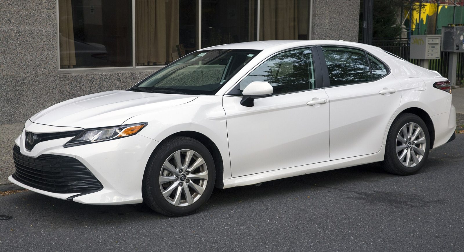 2019 Toyota Camry XLE
